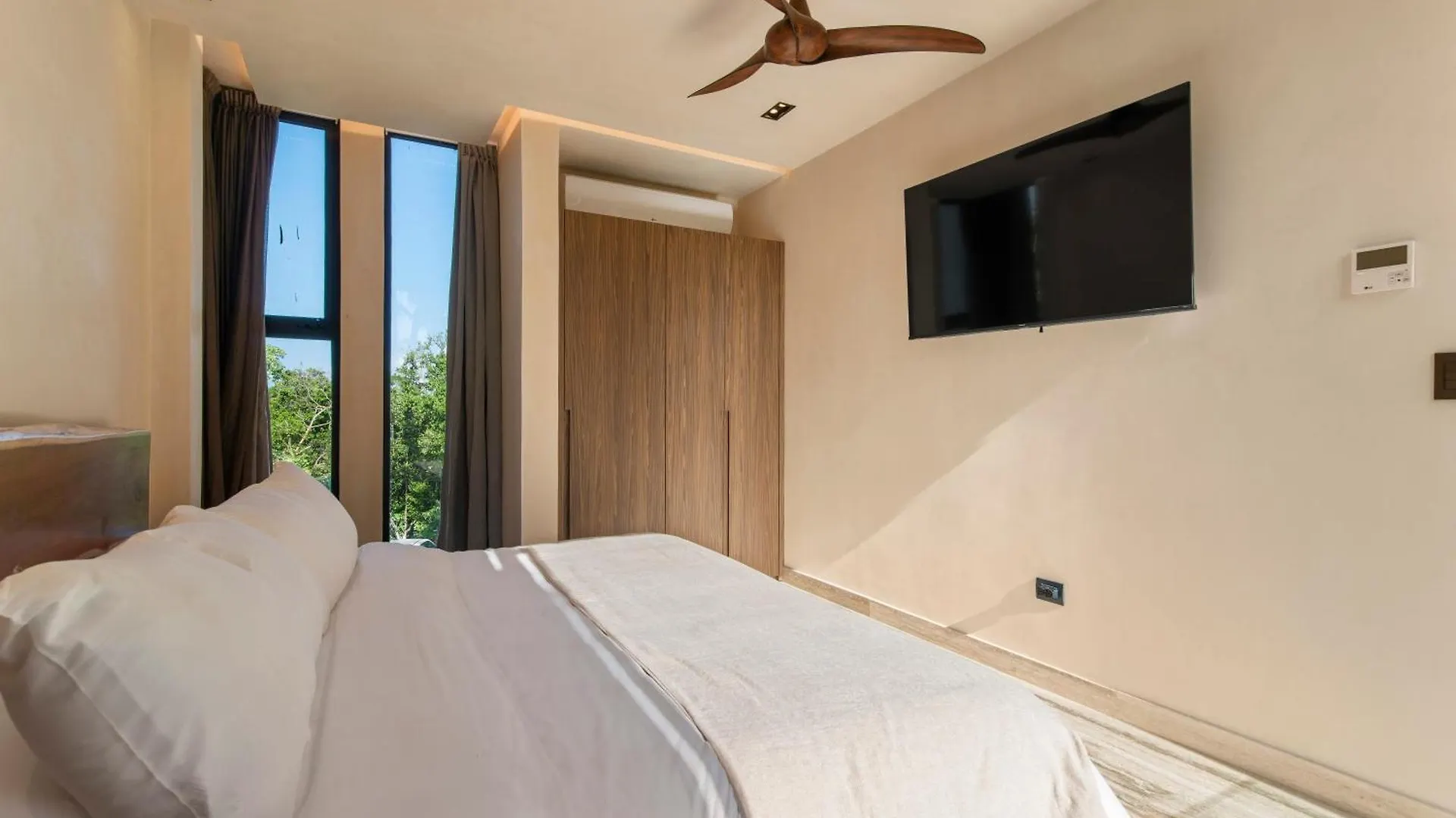 Beach Front Luxury Condo In Tulum 0*,